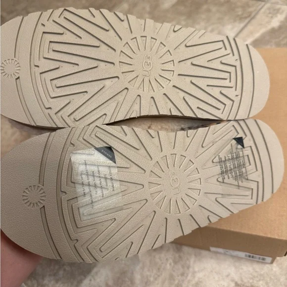 BNIB UGG Tazz Braid - Picture 6 of 11